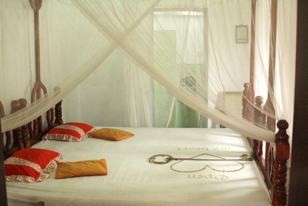 Ananda Home Stay And Restaurant Tangalle Oda fotoğraf